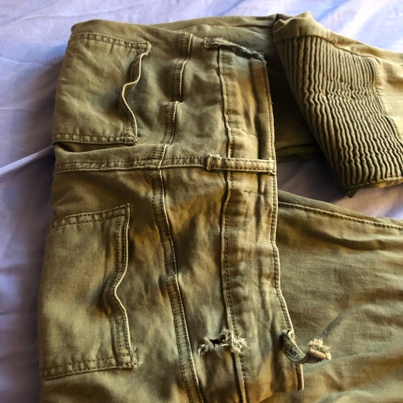 Jeans - Picture 3 of 7